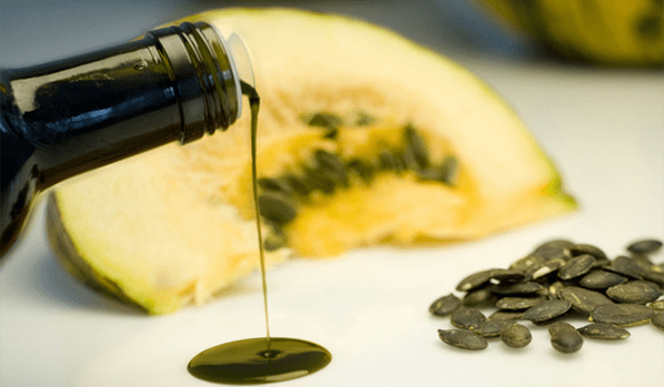 L'olio di zucca ha un effetto benefico sulla prostata maschile