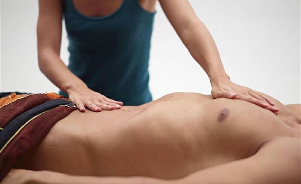 Il massaggio aiuterà ad aumentare le dimensioni del pene